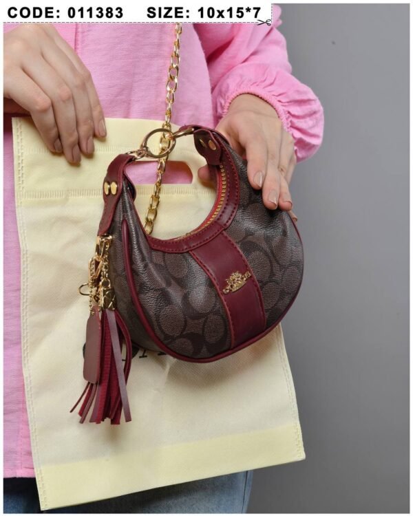 شنطه خروج مقاس 15*10*7 كود (011383) - Image 3