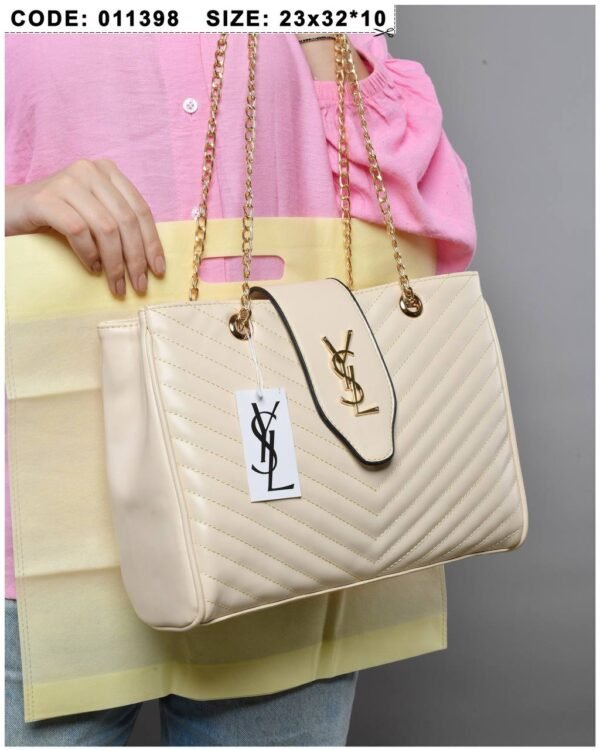 شنطه خروج مقاس 32*23*10 كود : 011398 - Image 4