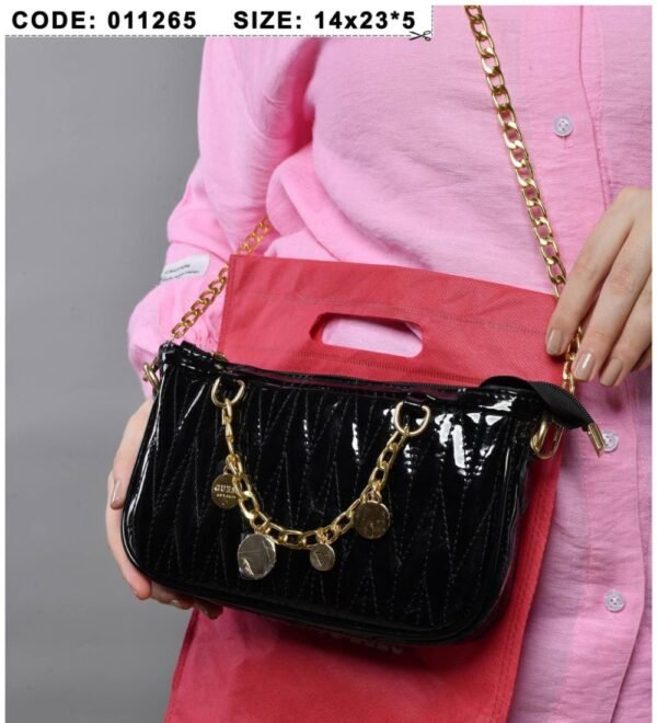 شنطه خروج مقاس 23*14*5 كود : 011265 - Image 2
